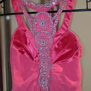 New Hot Pink 🌷 Shimmery Formal/Gala/Prom Gown with Silver Embroidery.